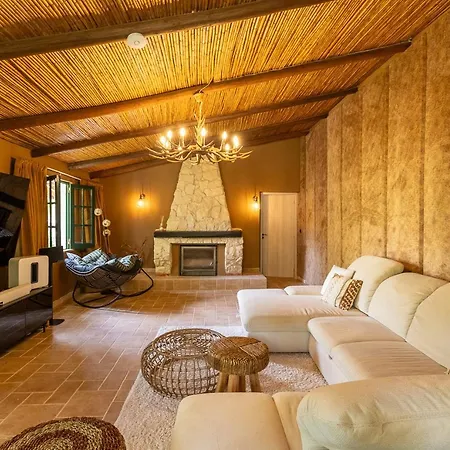 Splendid Penina Retreat Летний дом